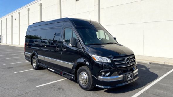 grand rapids corporate sprinter van service