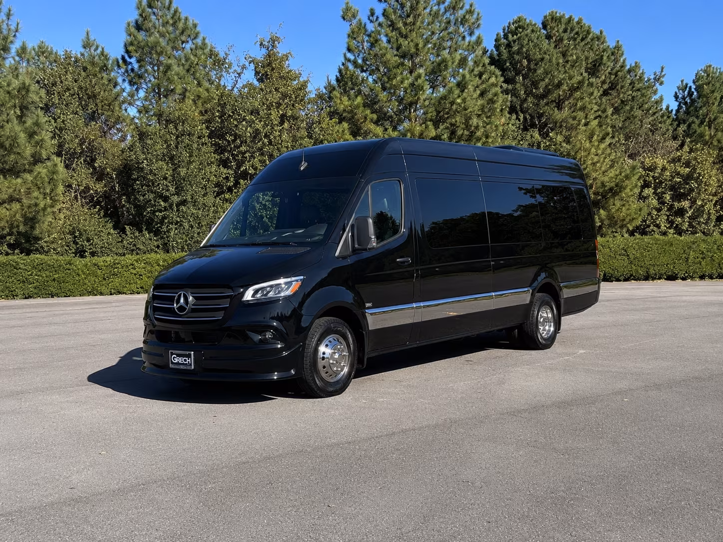 18 passenger sprinter van