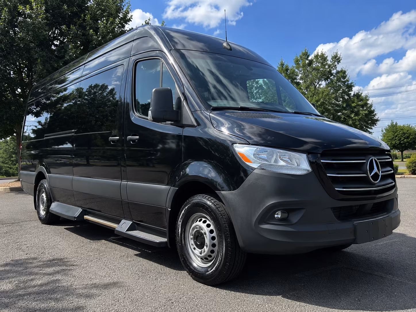grand rapids sprinter van rentals